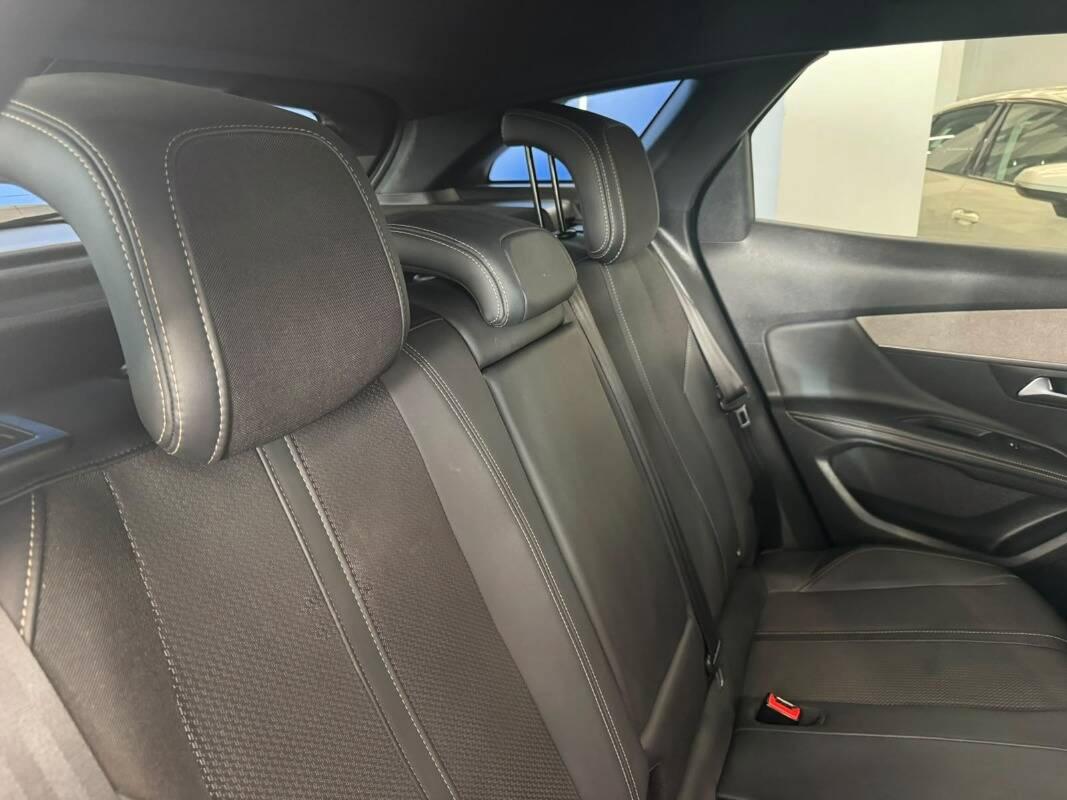 Peugeot 3008 II 1.5 bluehdi GT s&s 130cv eat8