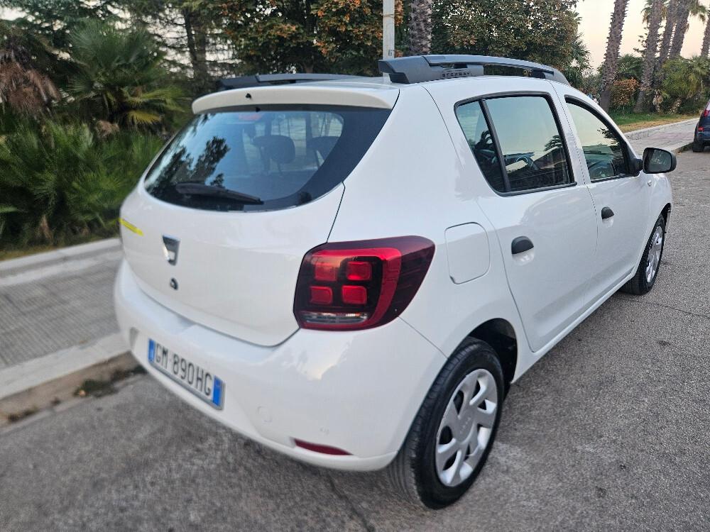 Dacia Sandero 0.9 TCe 12V T-GPL"Economica con NAVIG"
