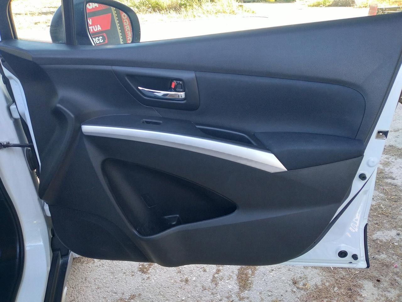 Suzuki S-Cross 1.6 DDiS 4WD All Grip Top