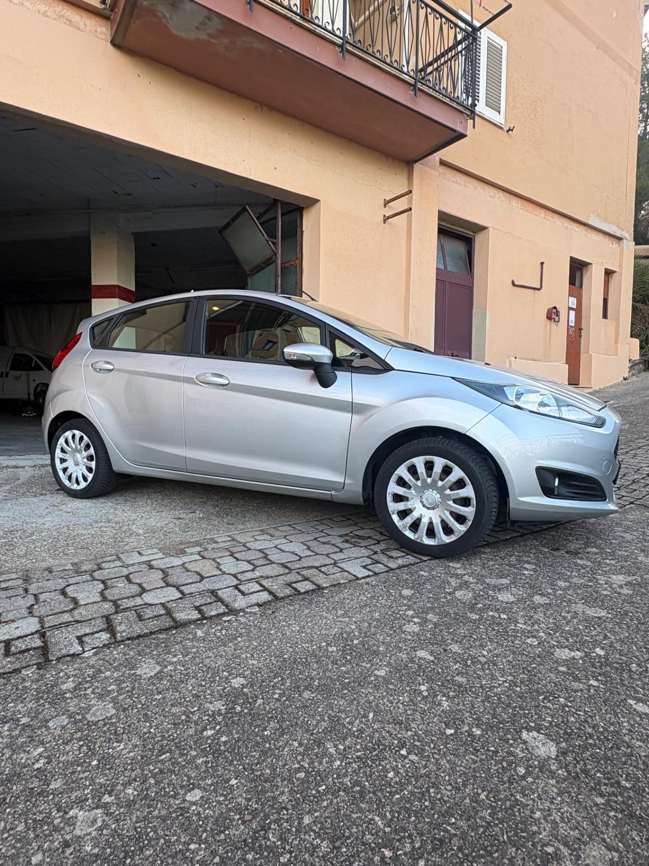 Ford Fiesta 1.6 TDCi 95CV 5 porte Titanium