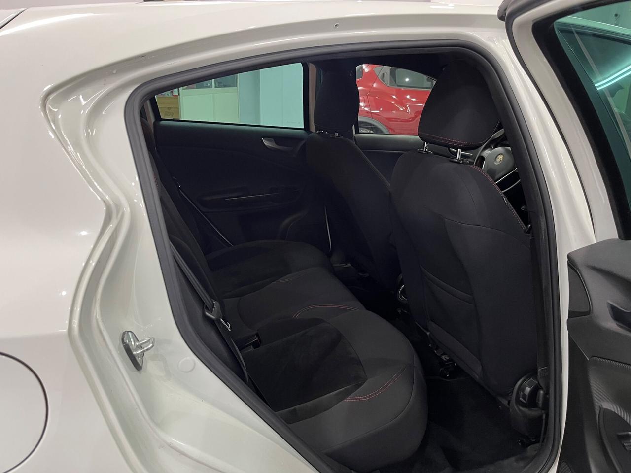 Alfa Romeo Giulietta 1.6 JTDm-2 105CV Sprint 2015