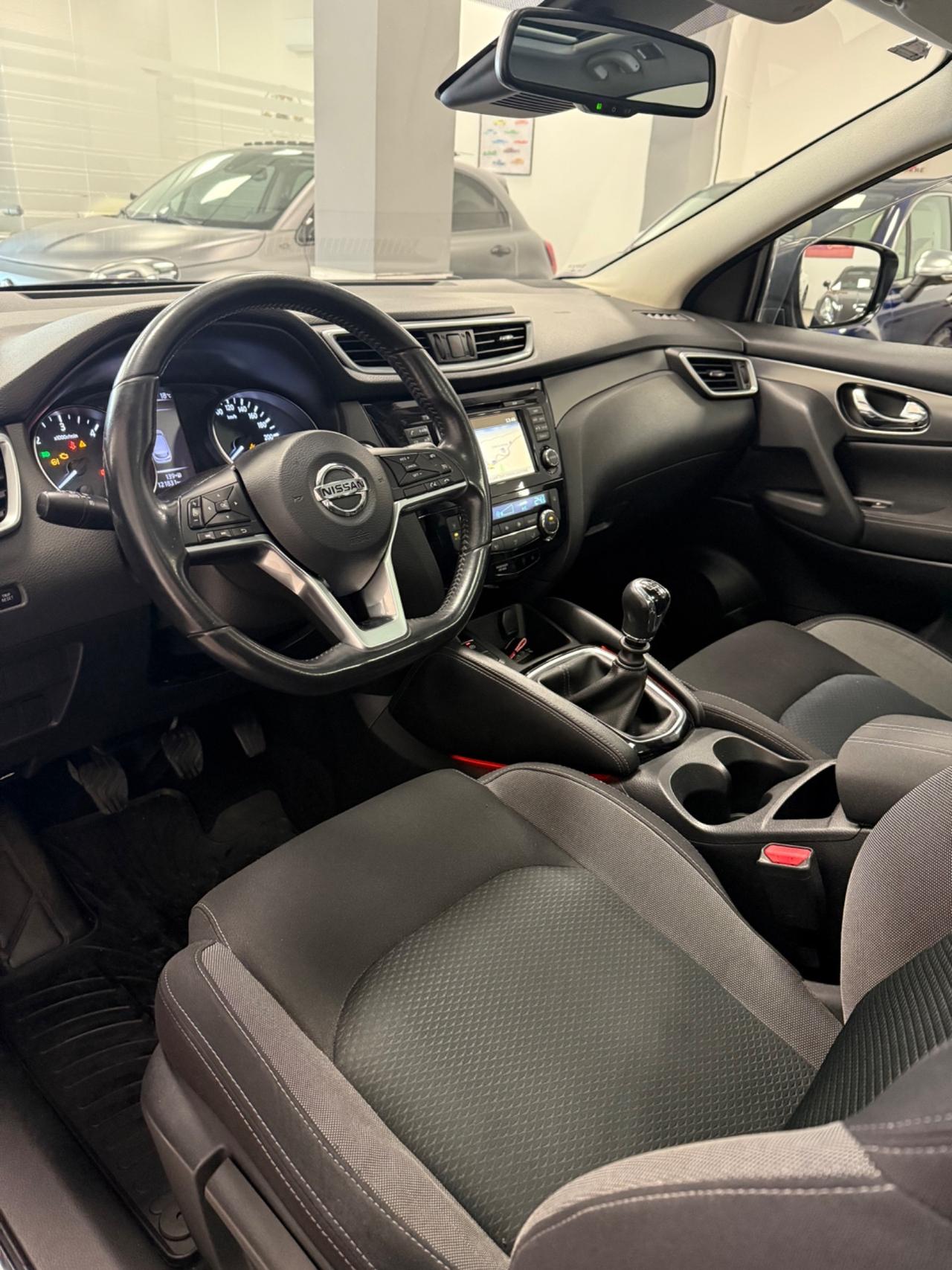 Nissan Qashqai 1.5 dCi N-Connecta