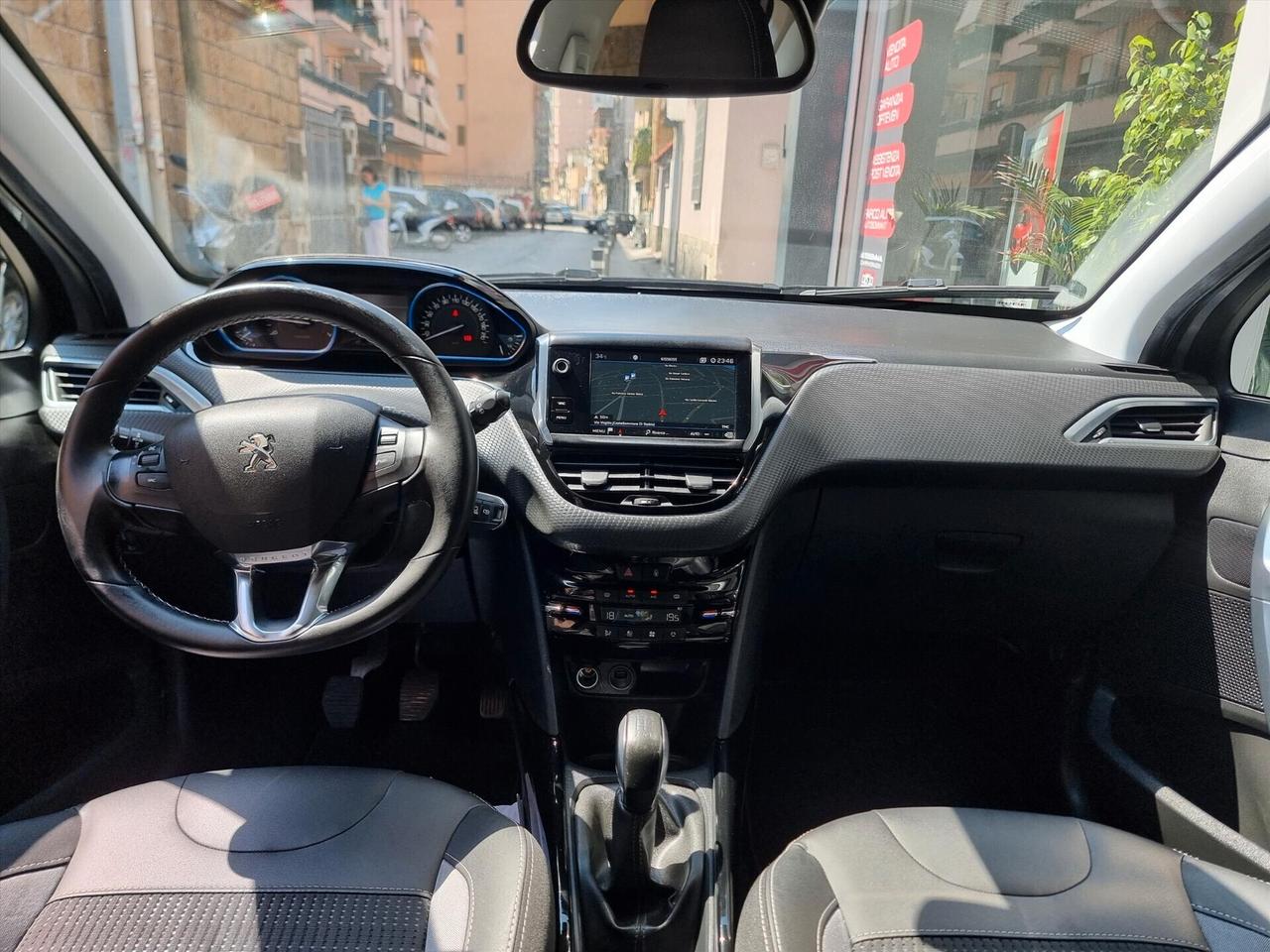 Peugeot 2008 PureTech 82 Allure ITALIANA NAVIGATORE INT PELLE