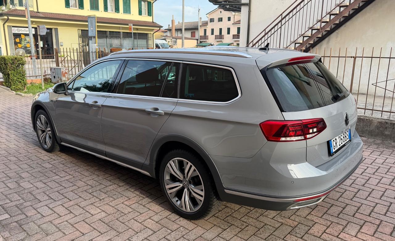 Volkswagen Passat Alltrack 2.0 TDI 200 CV 4MOTION DSG