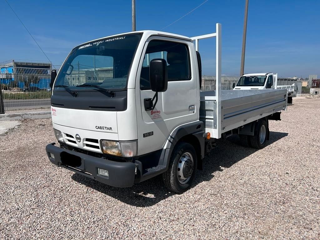 NISSAN CABSTAR