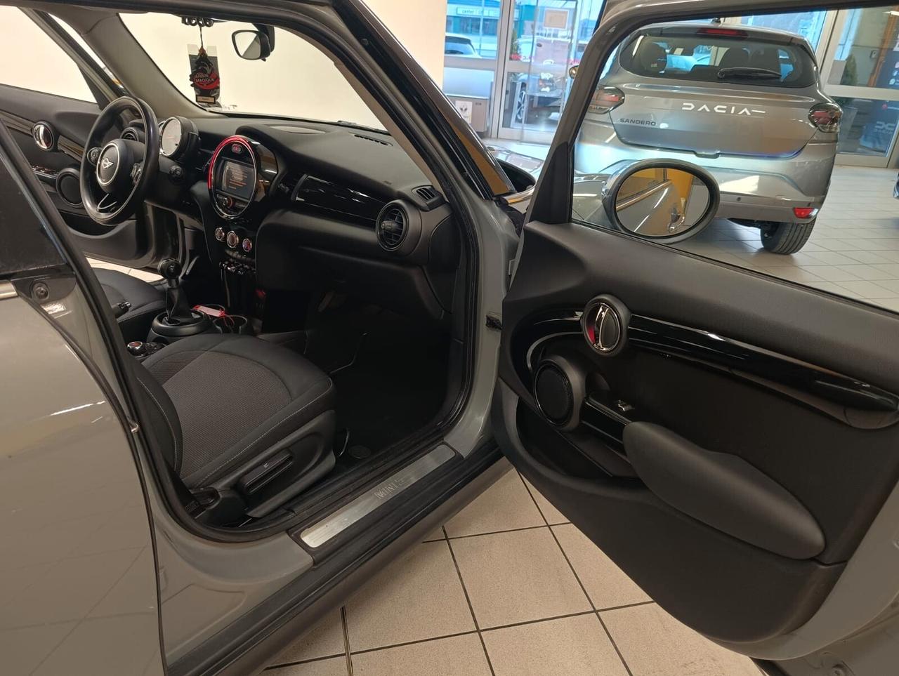 Mini One 5 porte 102cv