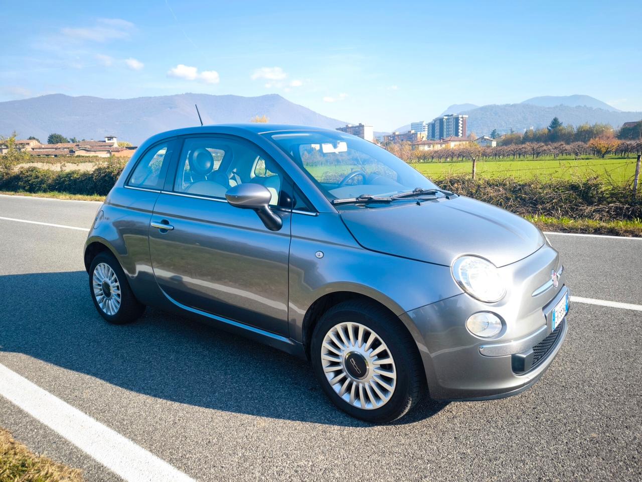 FIAT 500 1,2 BENZINA-LOUNGE -EURO 6- OK NEOPATENTATI