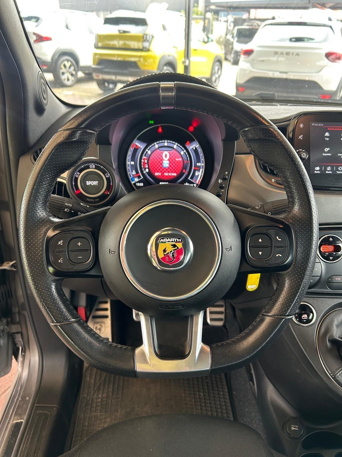 Abarth 595 F595 1.4 Turbo T-Jet 165 CV