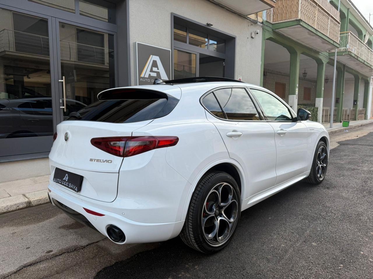 Alfa Romeo Stelvio 2.2 Turbodiesel 210 CV AT8 Q4 Veloce + Pelle + Tetto apribile