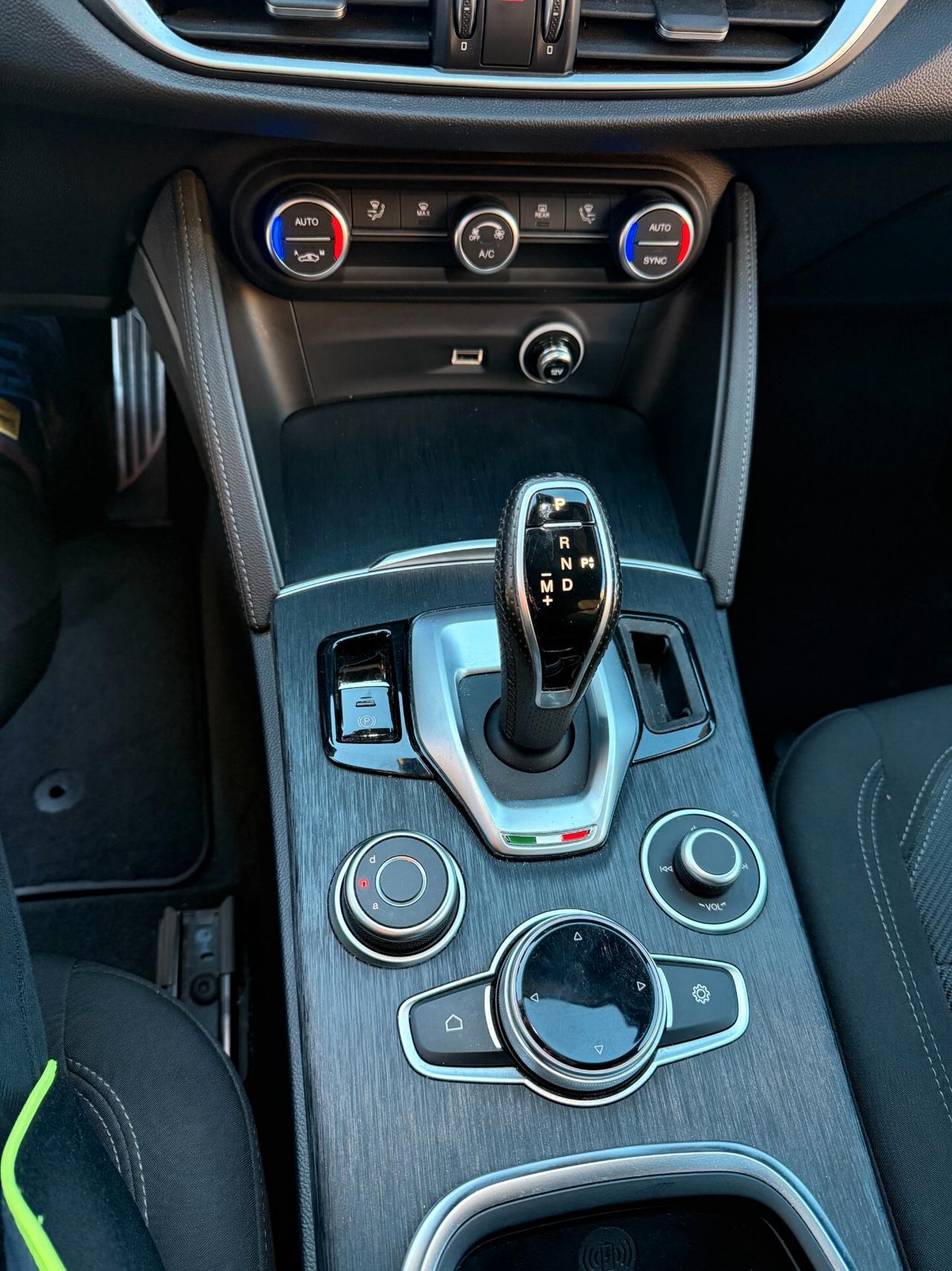 Alfa Romeo Stelvio 2.2 Turbodiesel 190 CV AT8 Q4 Ti