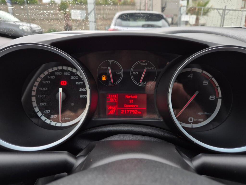 Alfa Romeo Giulietta 1.6 JTDm-2 NAVI LED