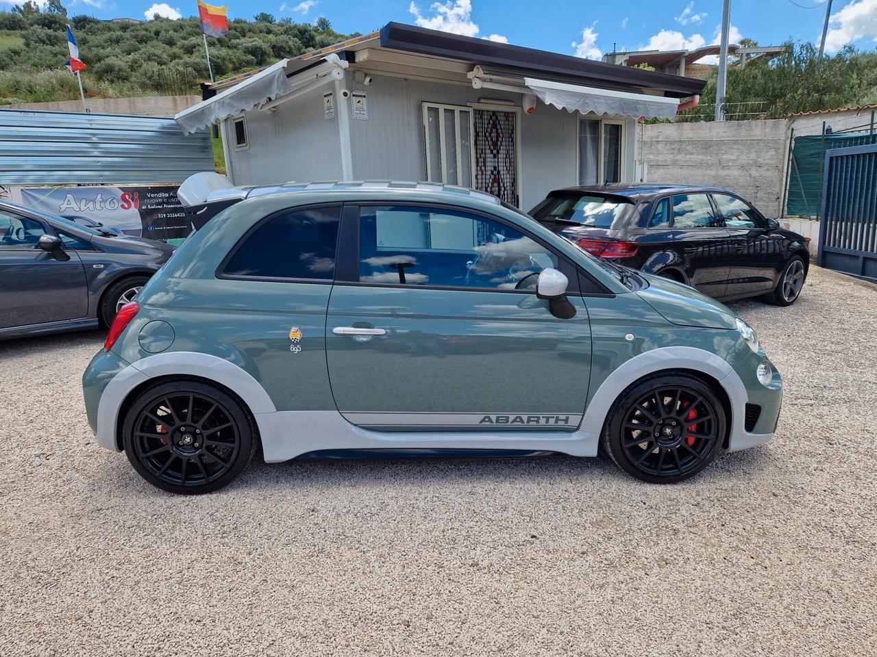 Abarth 695 1.4 Turbo T-Jet 180 CV 70°