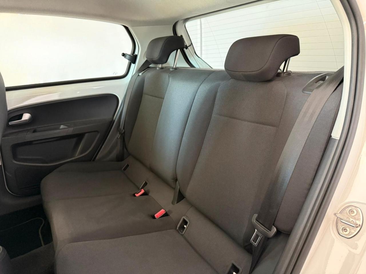 Volkswagen up! e-up! 82 CV