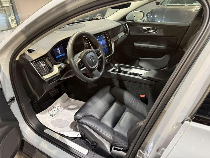 Volvo V60 Cross Country V60 Cross Country B4 (d) AWD automatico Plus