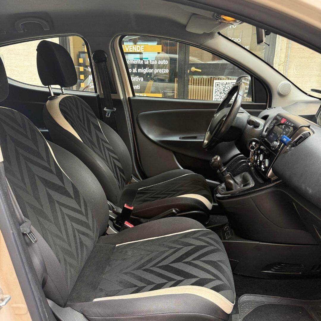 Lancia Ypsilon 1.2 GPL **NEOPATENTATI**