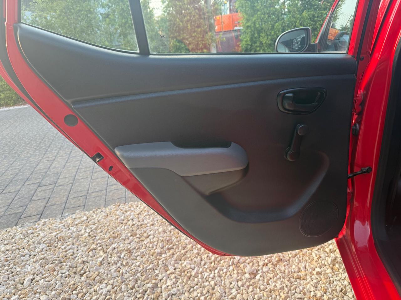 Hyundai i10 1.1 12V Sound Edition