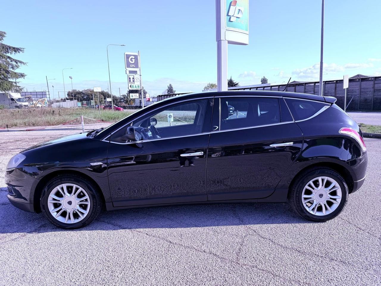 Lancia Delta 1.4 T-Jet 120 CV GPL Ok neopatentati