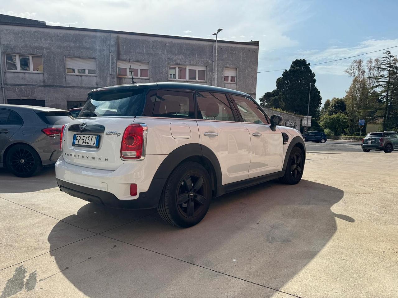 Mini Cooper D Countryman 2.0 Business Automatica
