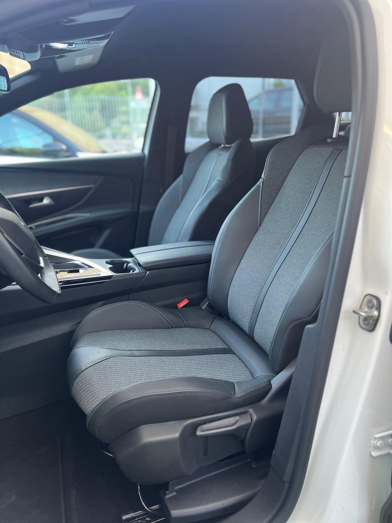 Peugeot 3008 BlueHDi 130 S&S Allure Pack MISTO PELLE RETROCAMERA