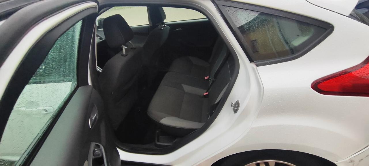Ford Focus 1.6 TDCi 115 CV