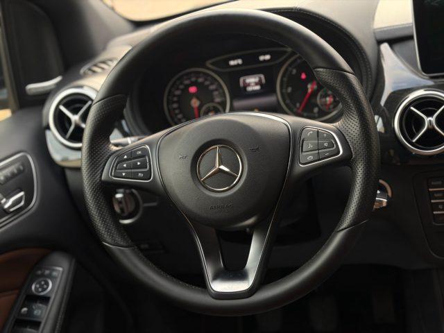 MERCEDES-BENZ B 200 d 136Cv Sport