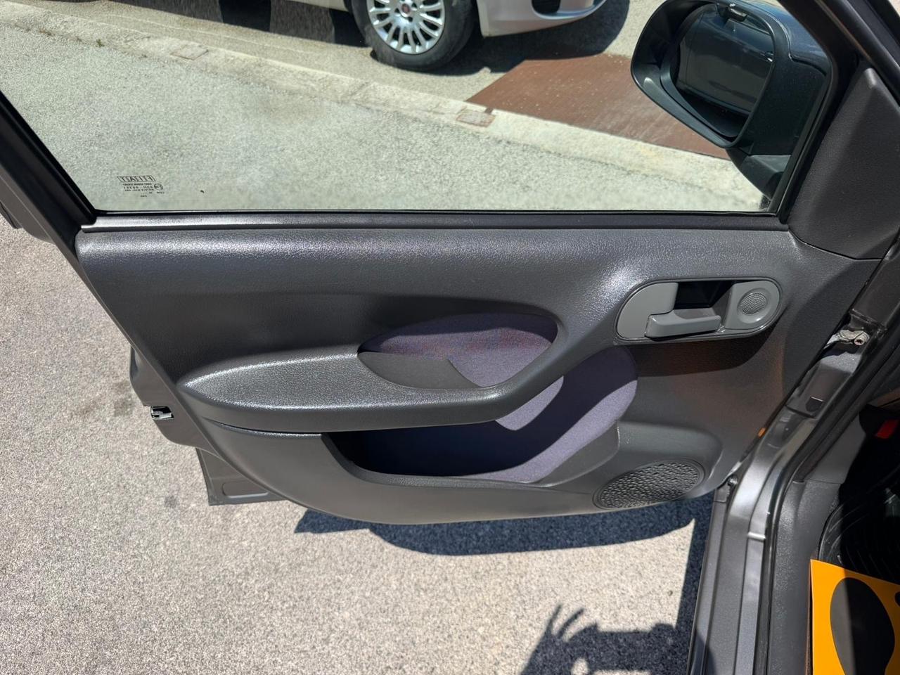 FIAT PANDA 1.2 BENZINA 60 (CV) 2010