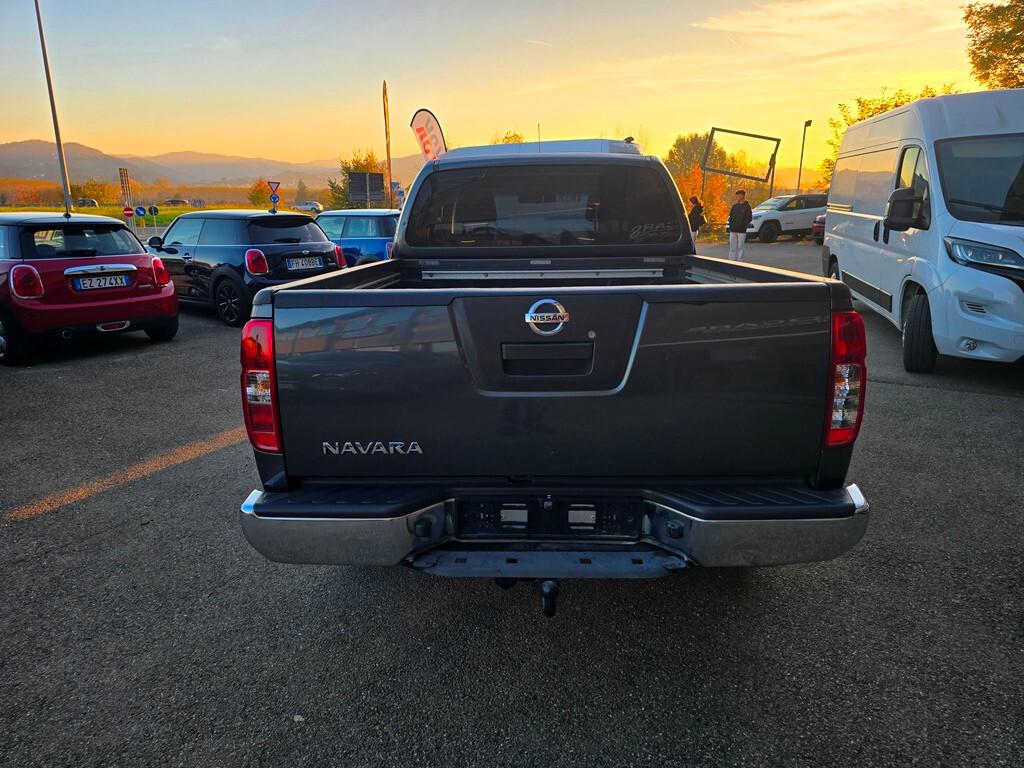 Nissan Navara 2.5 dCi 190CV King Cab LE DA VETRINA!