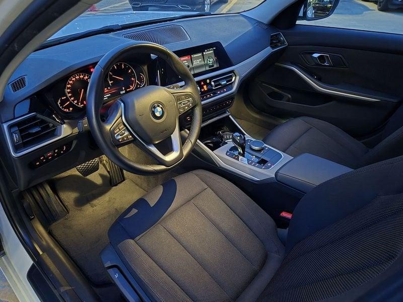 BMW Serie 3 320d Touring xdrive Business Advantage auto