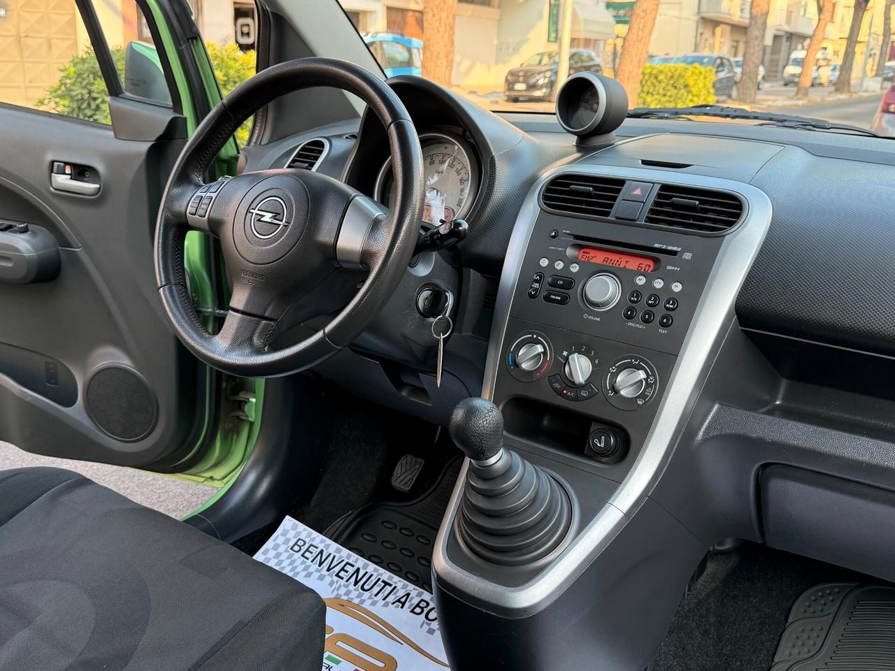 Opel Agila 1.2 86CV Enjoy - 2009