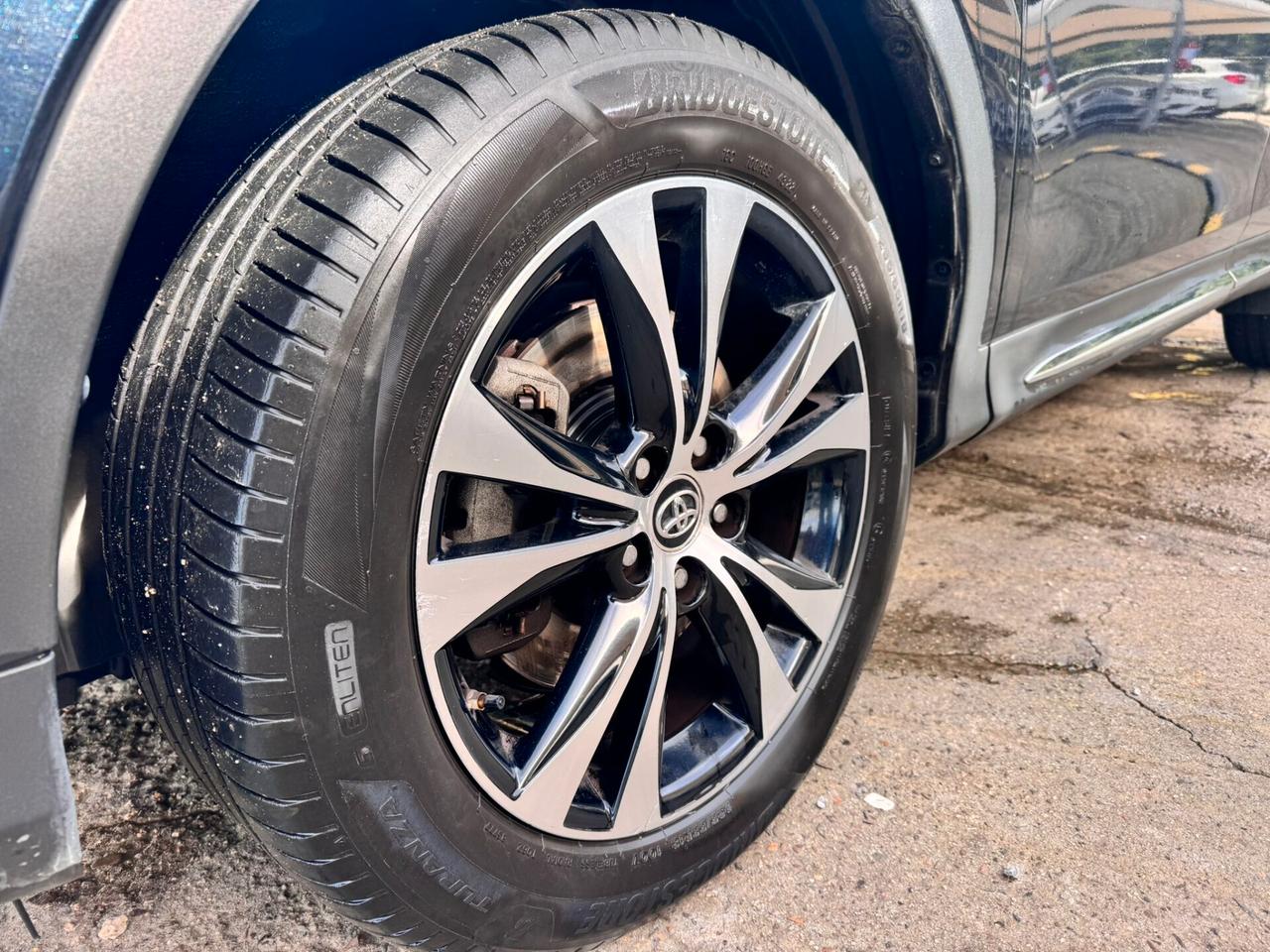 Toyota RAV 4 2.0 D-4D 4WD Lounge