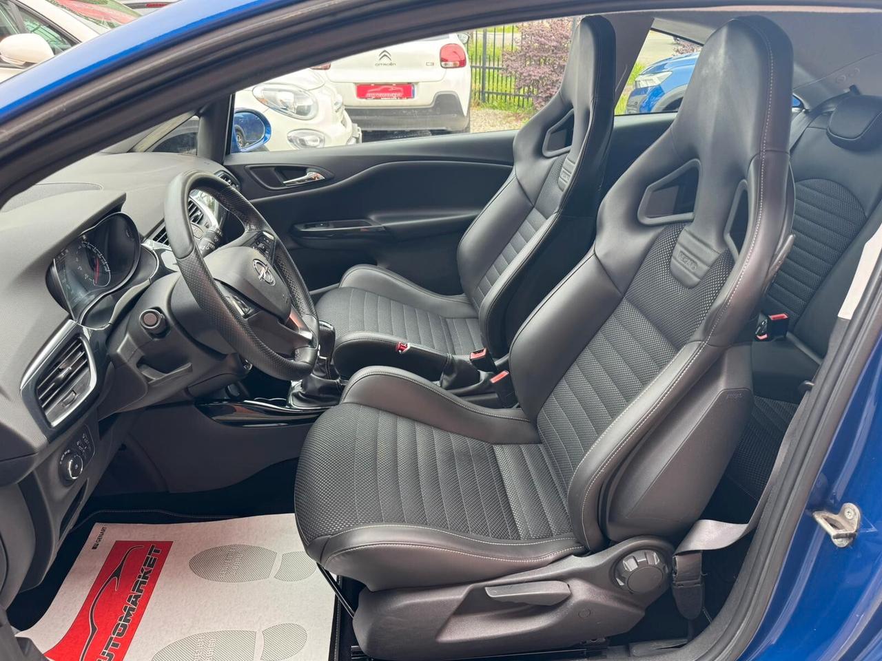 Opel Corsa 1.6 Turbo Coupé OPC