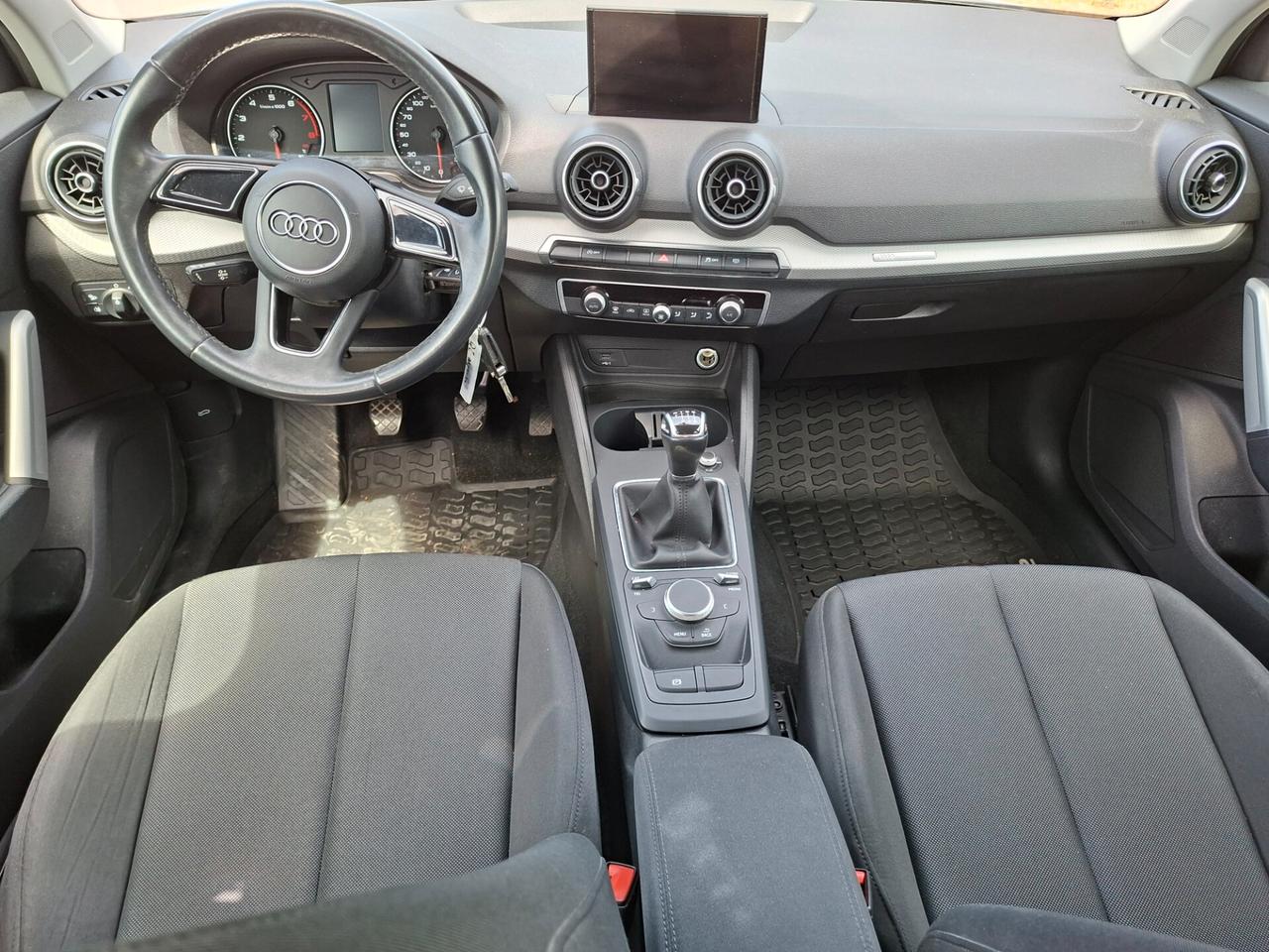 Audi Q2 35 TFSI Business