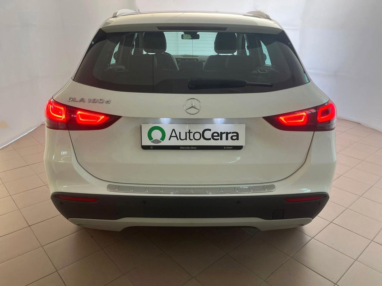 Mercedes-benz GLA 180 d Automatic Business Extra