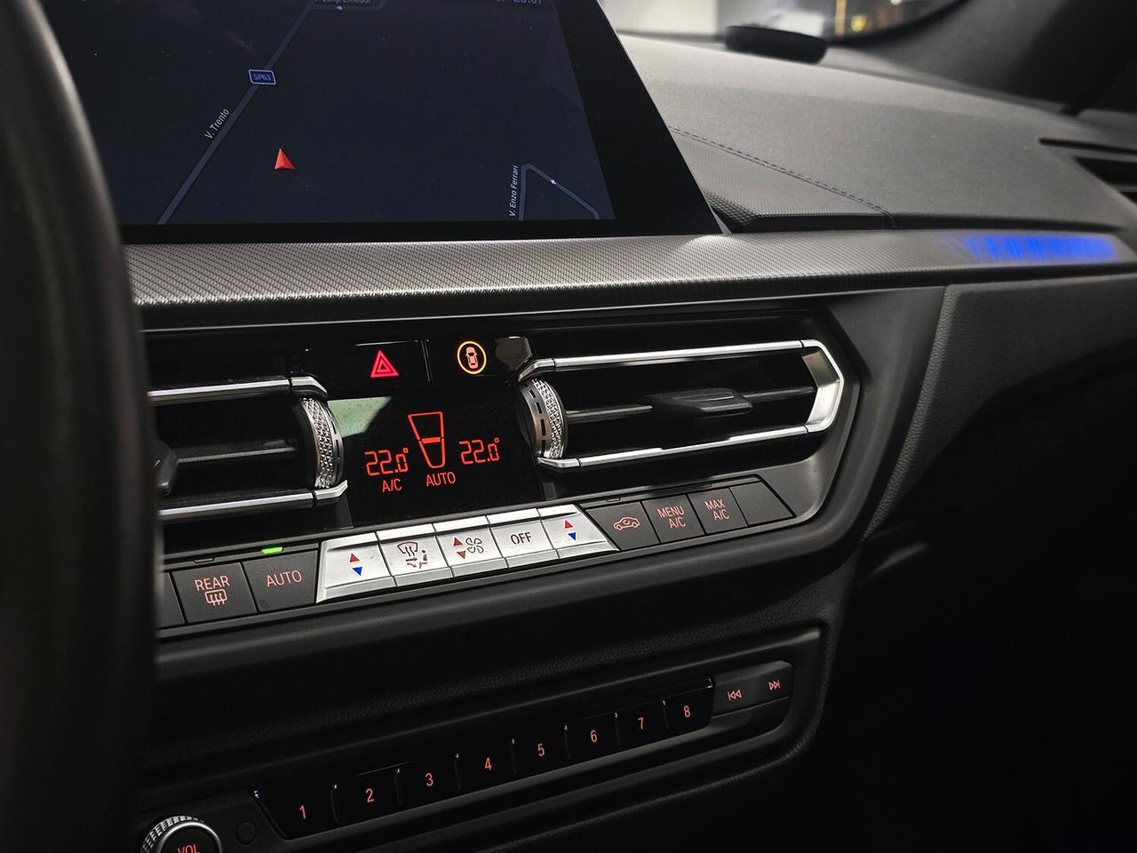 BMW 135 F40 M135i xDrive AKRAPOVIC_ALCANTARA_TETTO_LED BMW