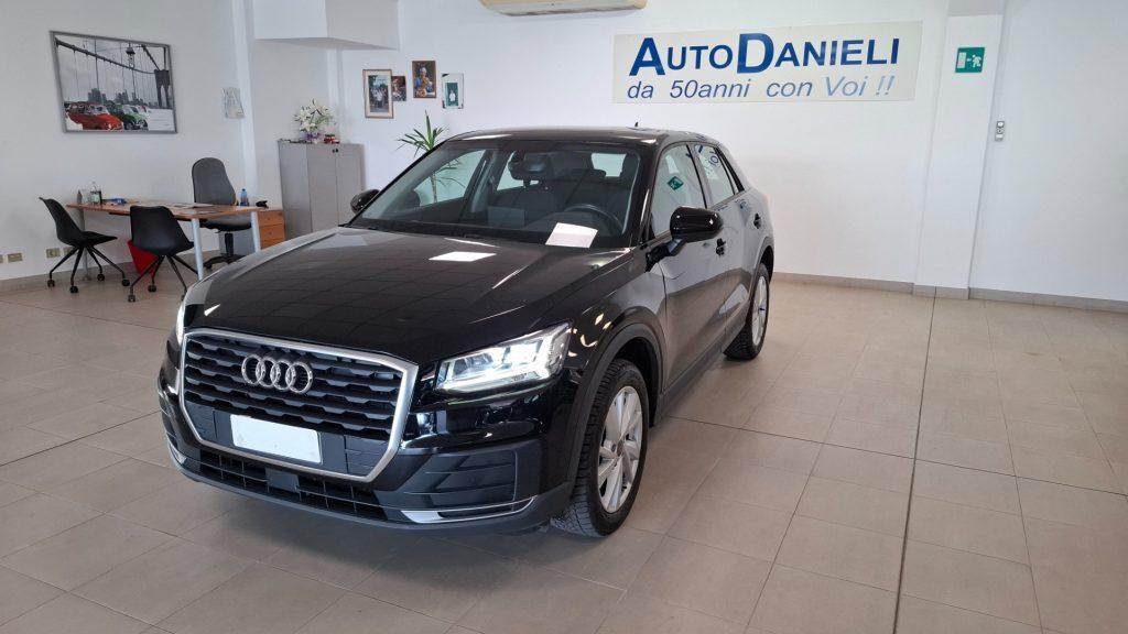 AUDI Q2 30 TDI S tronic Business