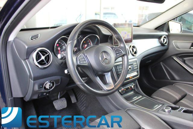 MERCEDES-BENZ GLA 180 d Sport