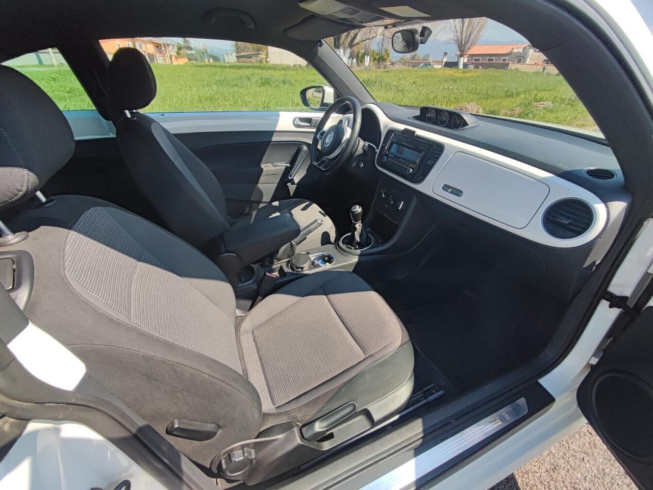 Volkswagen Maggiolino 2.0 TDI Fender Edition