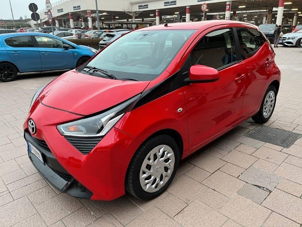 Toyota Aygo 1.0 VVT-i 72 CV 5 porte x-play