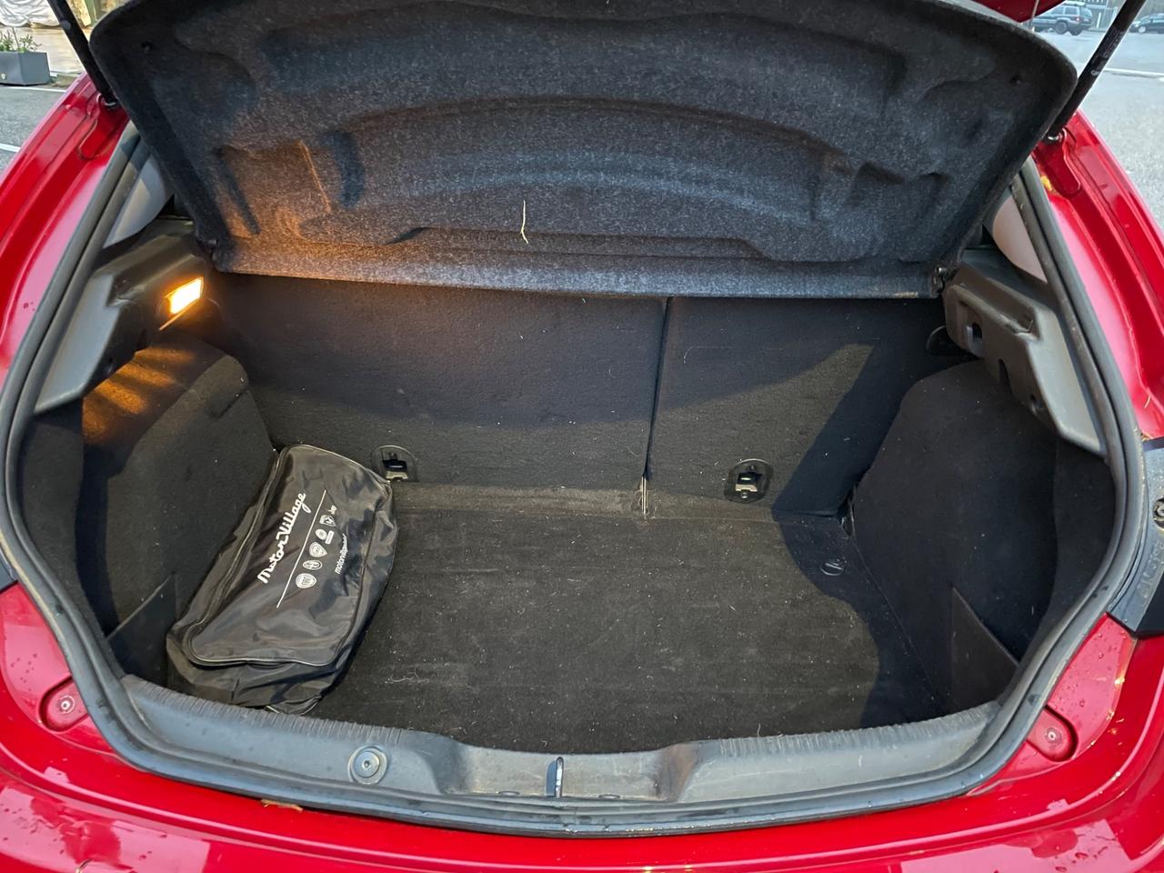 Alfa Romeo Giulietta 1.4 Turbo 120 CV Distinctive*neo patentati *