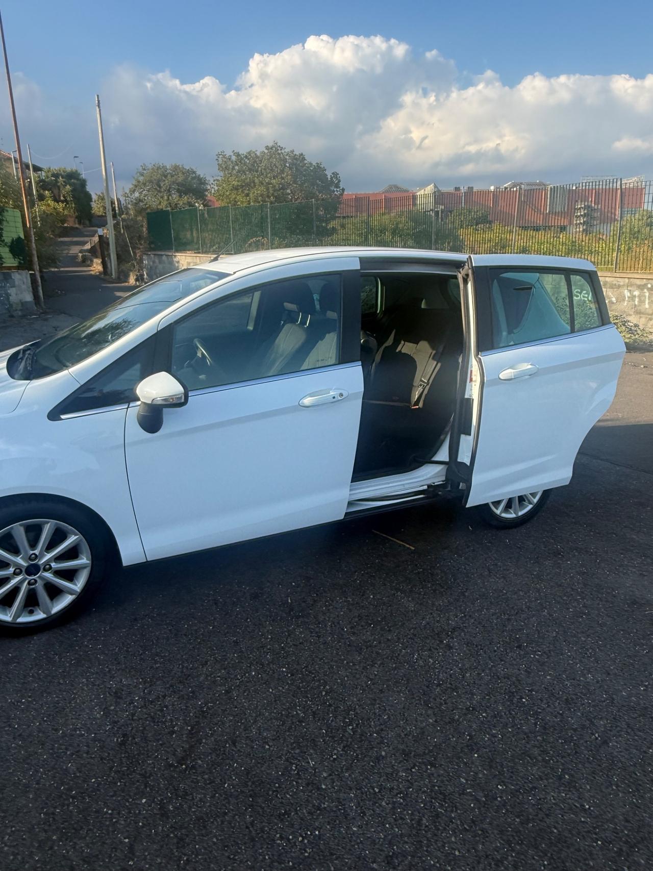 Ford B-Max 1.5 TDCi 75 CV Titanium