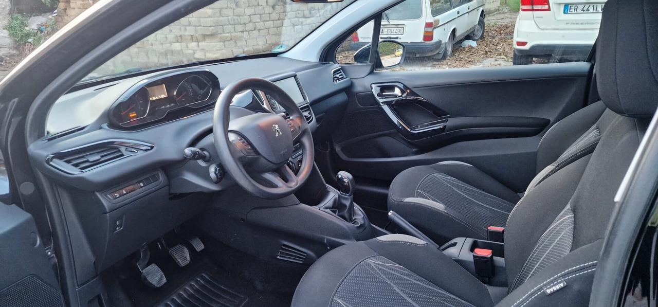 Peugeot 208 PureTech 68 3 porte Active