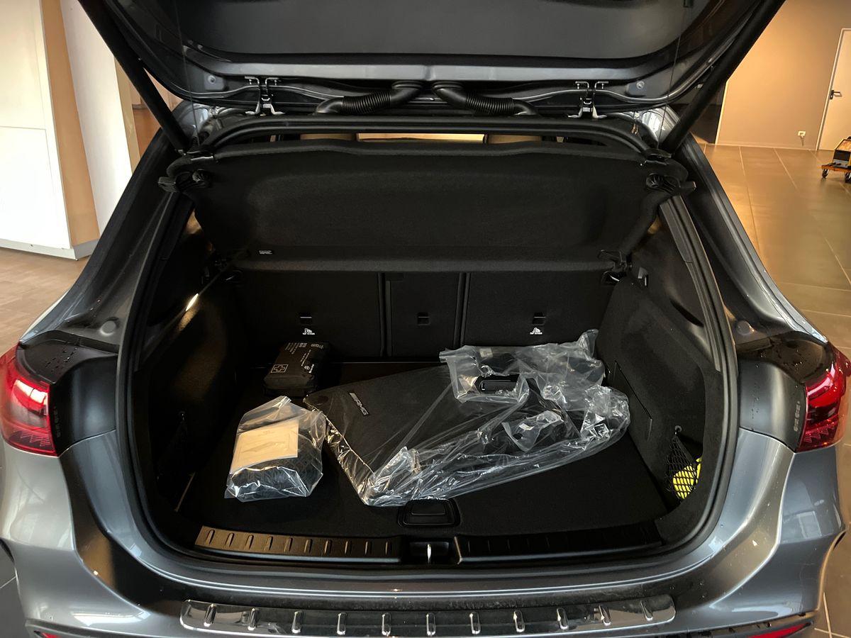 Mercedes-Benz GLA 180 d Automatic