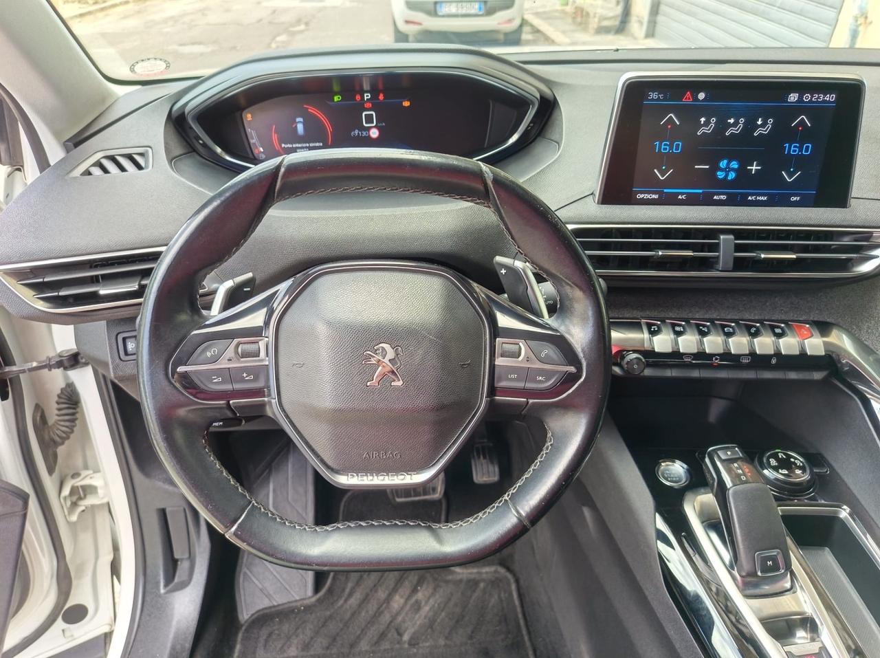 Peugeot 3008 BlueHDi 130 S&S EAT8 Allure