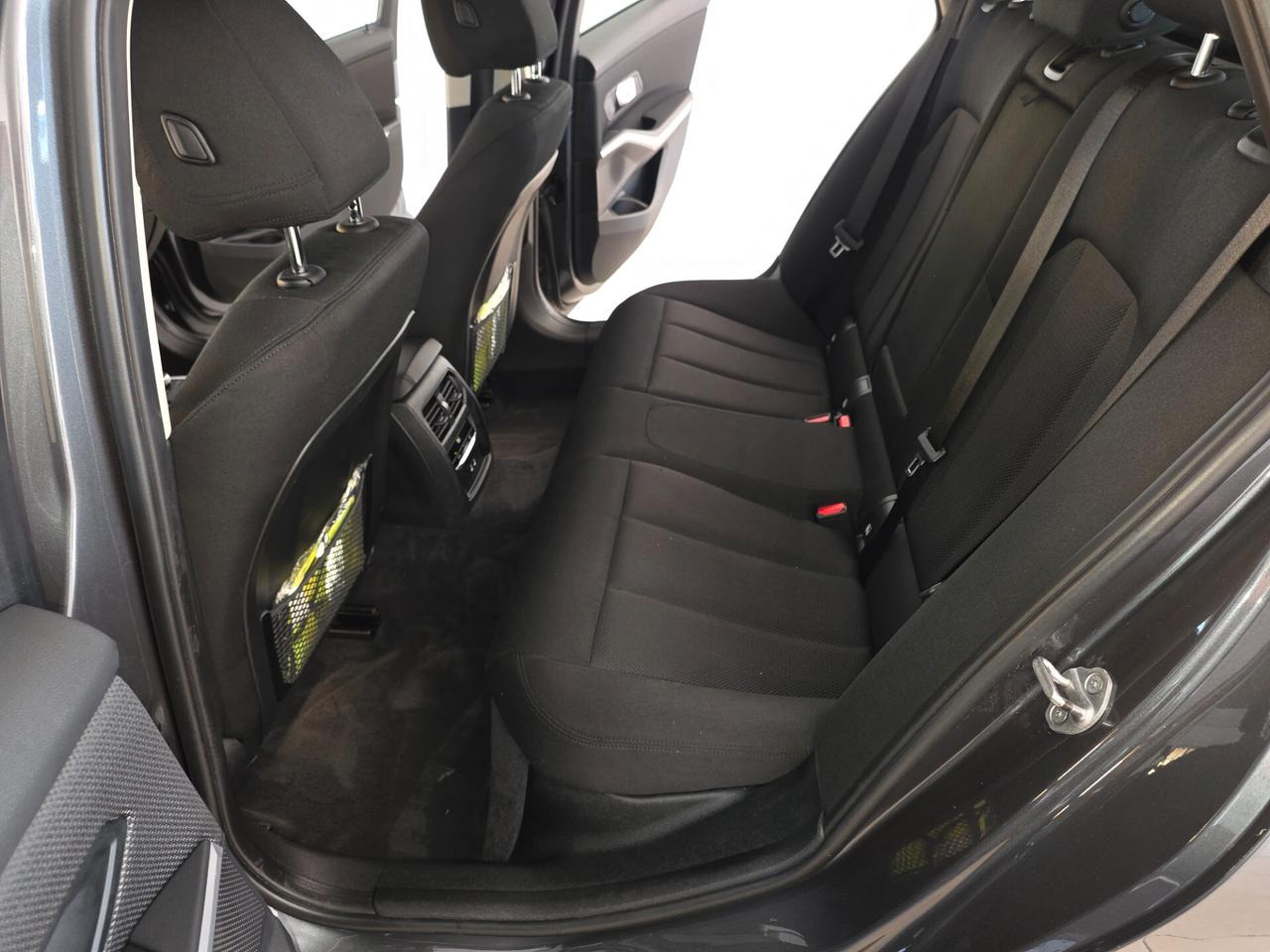 Bmw 318 318d 48V Business Advantage