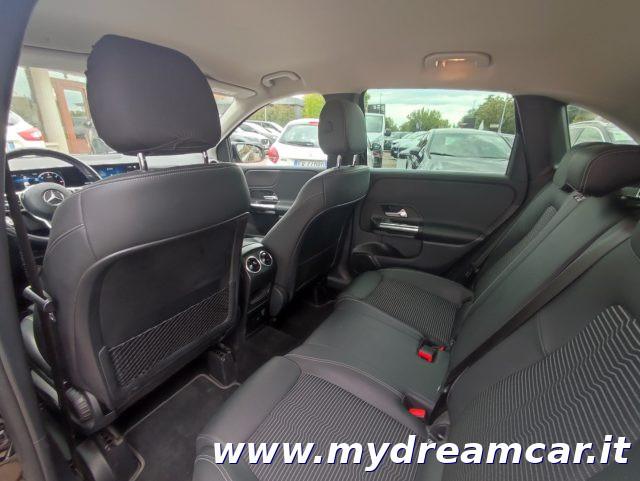 MERCEDES-BENZ B 180 d 116CV Automatic Sport