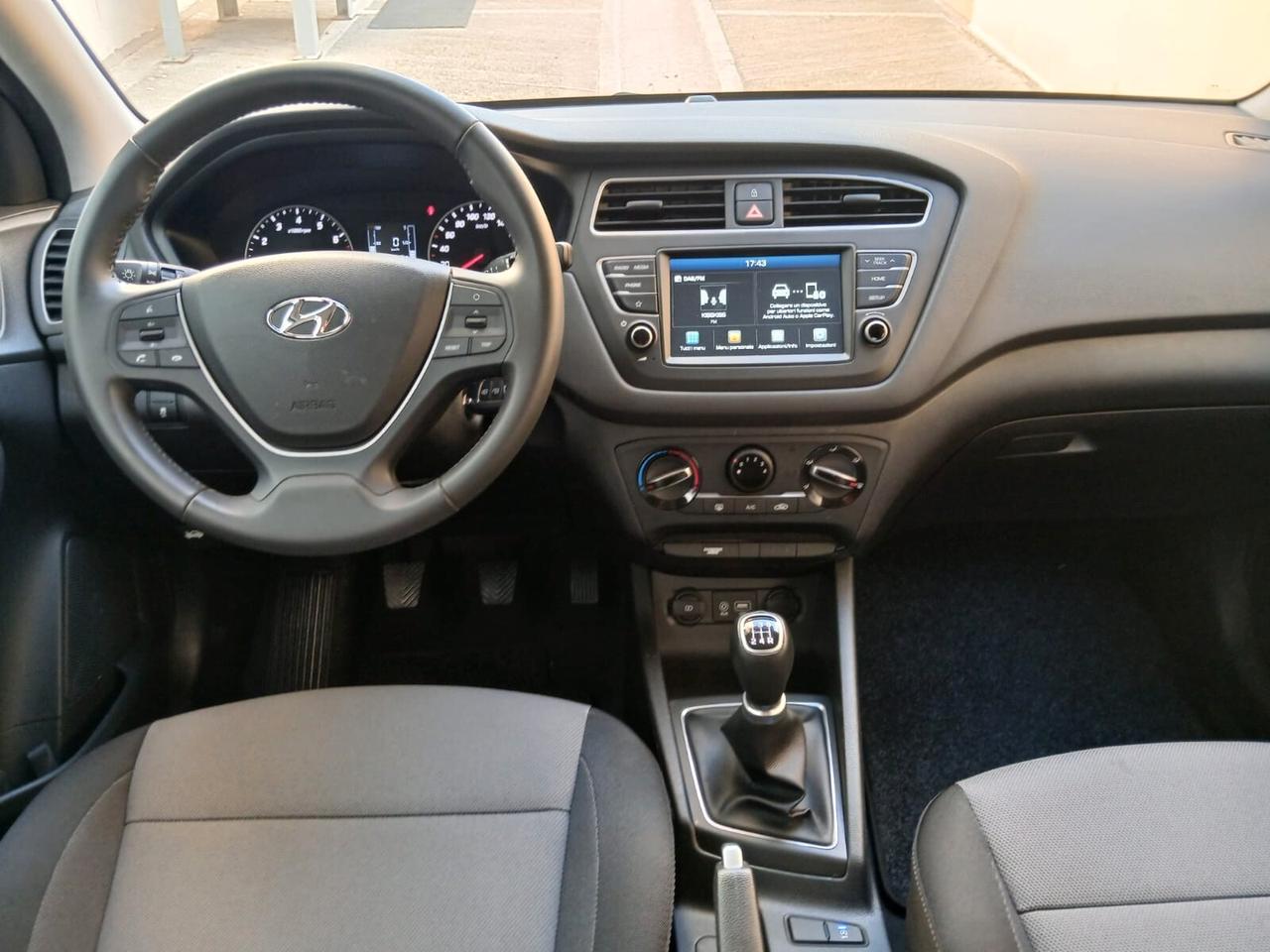 Hyundai i20 1.2 5 porte Connectline - Km 868 !!!
