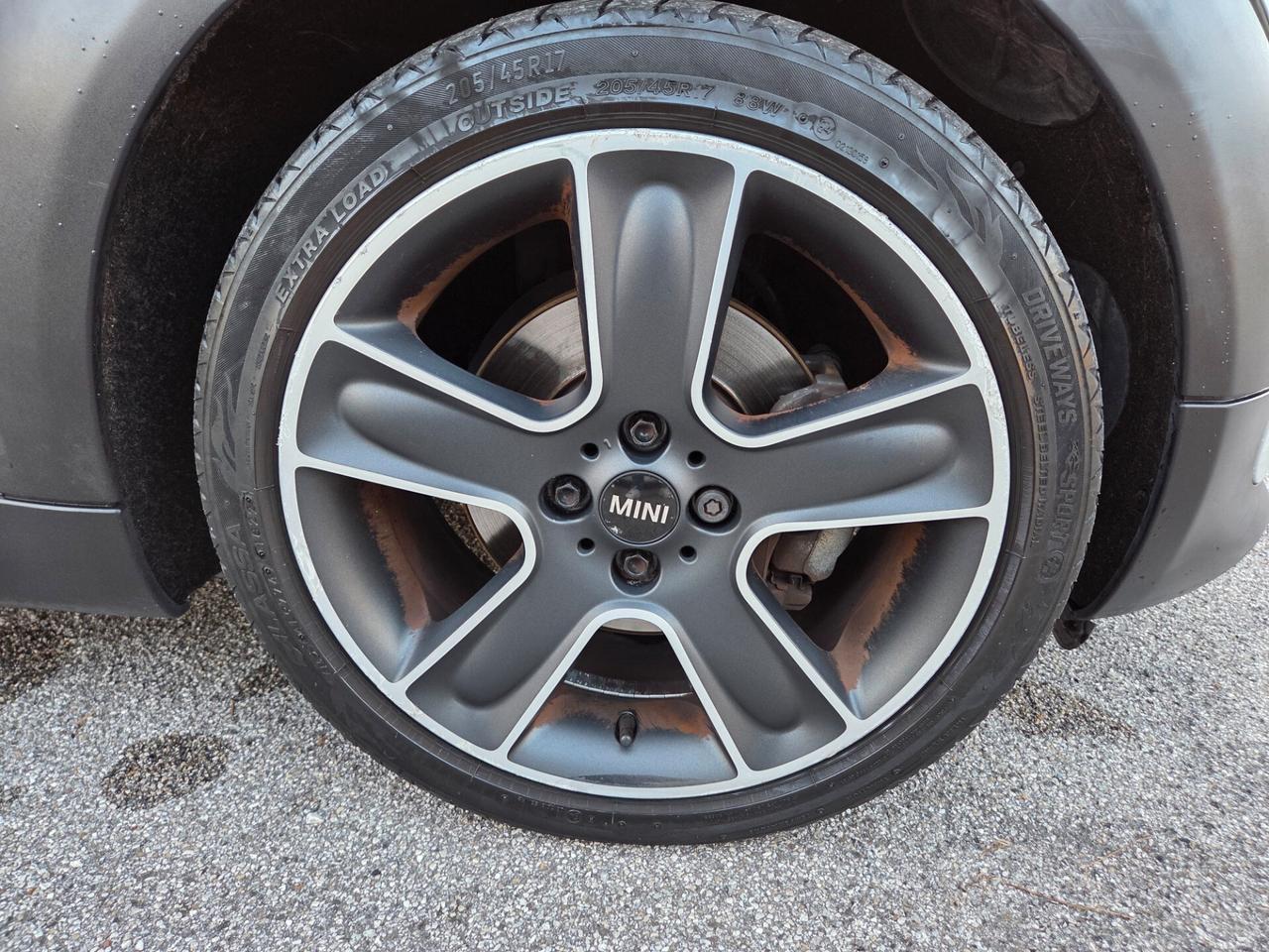 Mini Cooper Clubman - 2013