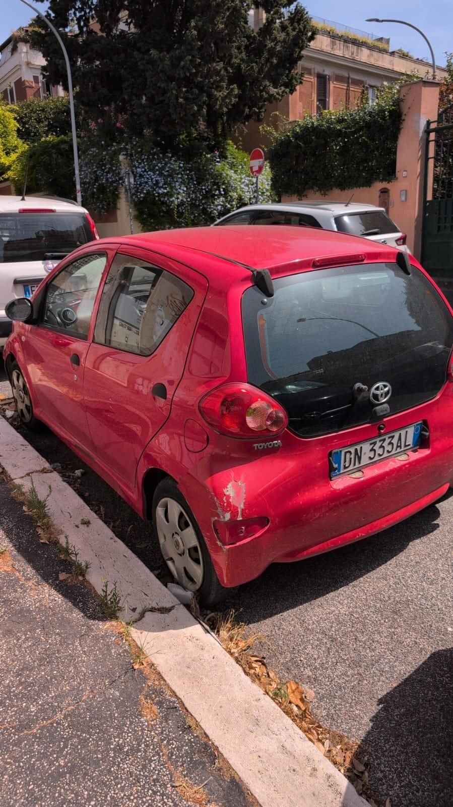 Toyota Aygo 1.0 12V VVT-i 3 porte Sol
