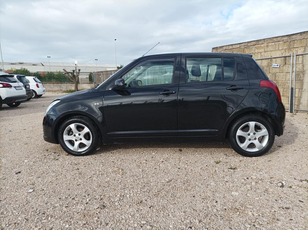 Suzuki Swift 1.3 5p. GLX