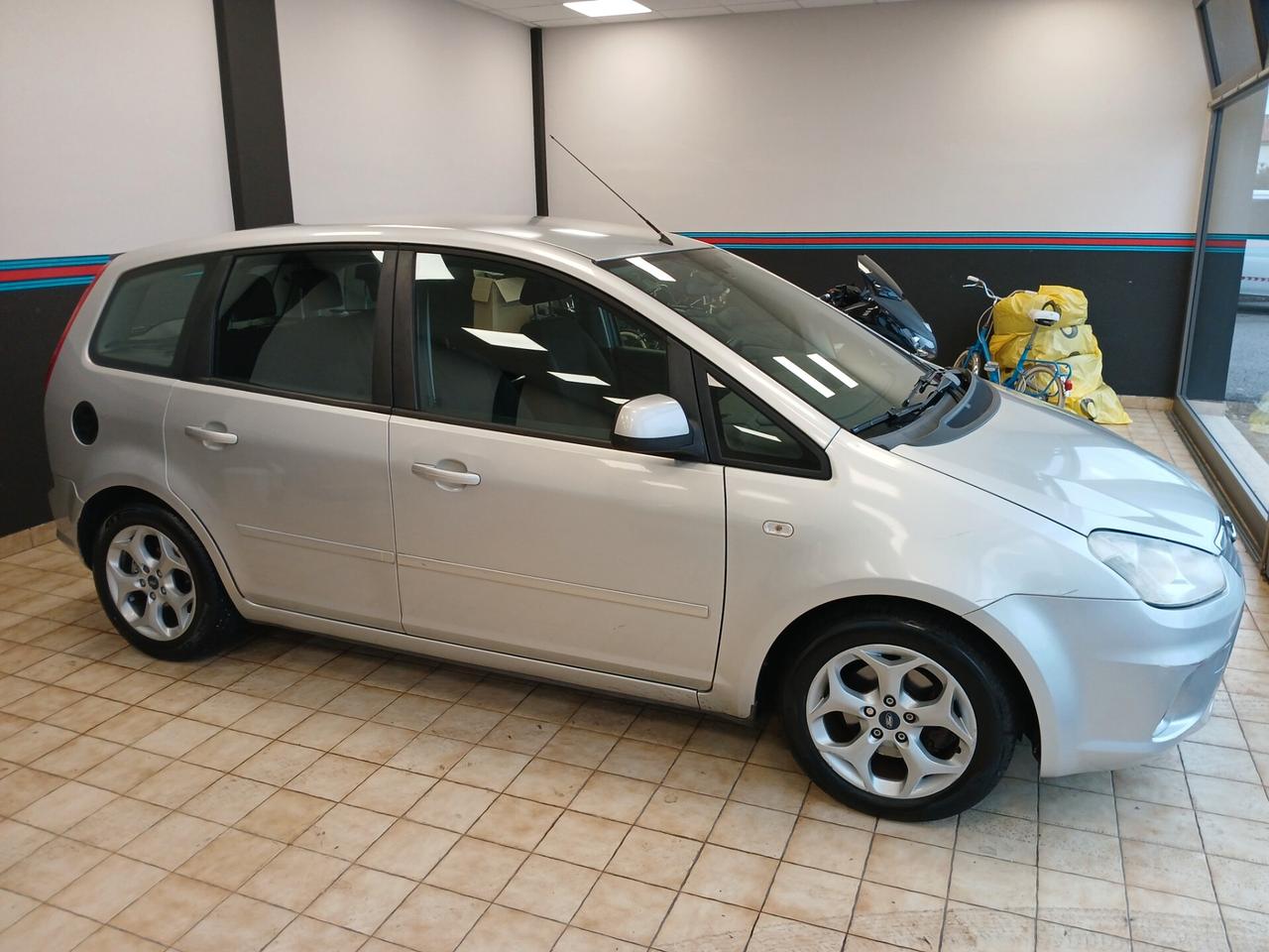 Ford C-Max 1.6 TDCi 90 CV Titanium